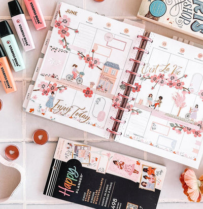 10 Ways to Personalize Your Planner with Stickers