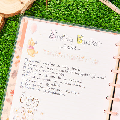 Disney Winnie the Pooh Seasonal - Dotted Lined Classic Notebook - 60 Sheets