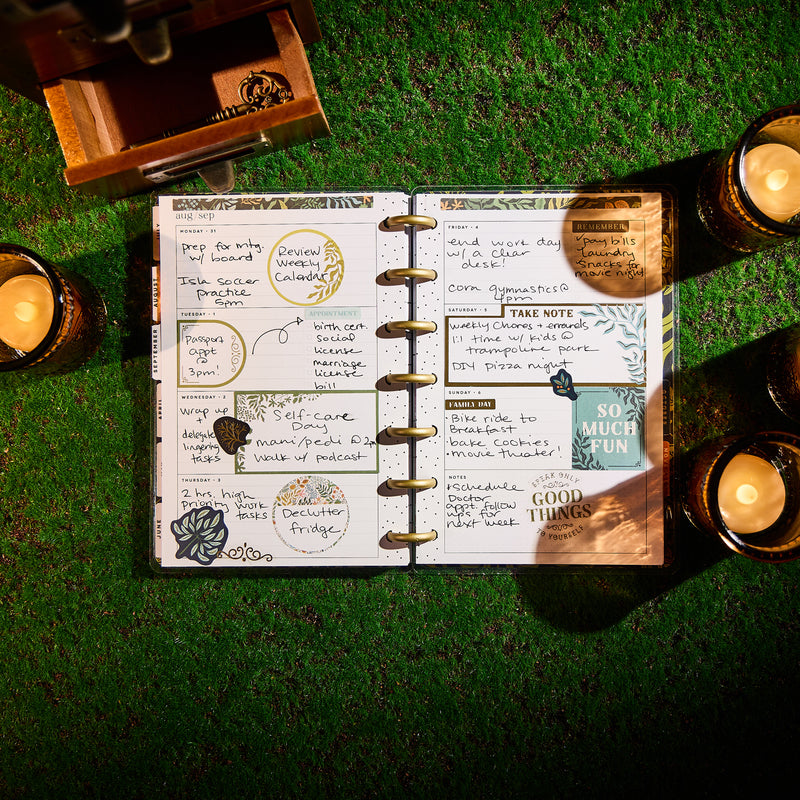 2029 Herbarium Customizable Planner - Mini Horizontal Layout - 12 Months