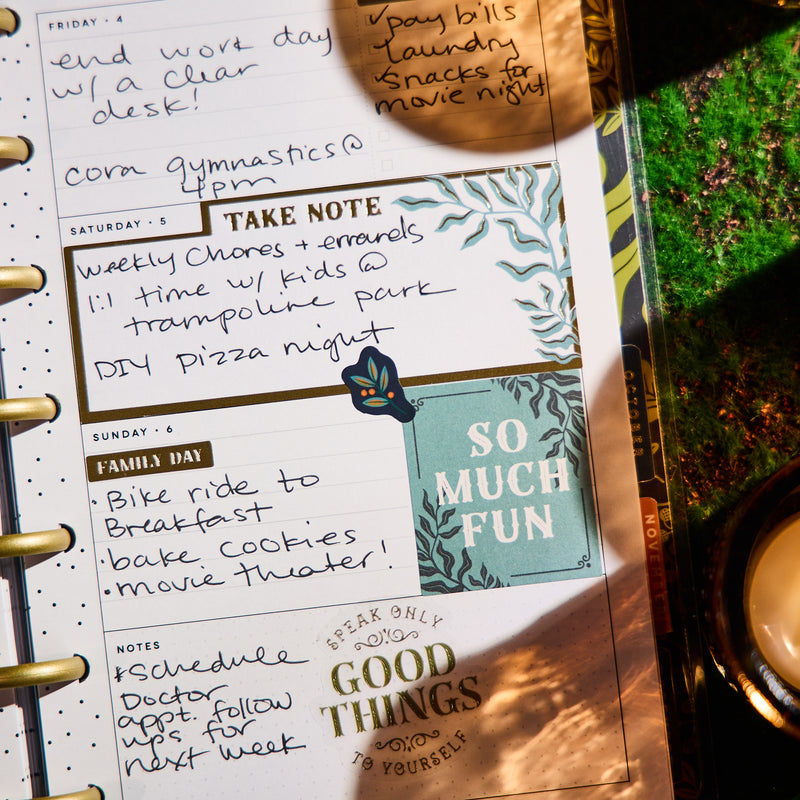 2031 Herbarium Customizable Planner - Mini Horizontal Layout - 12 Months