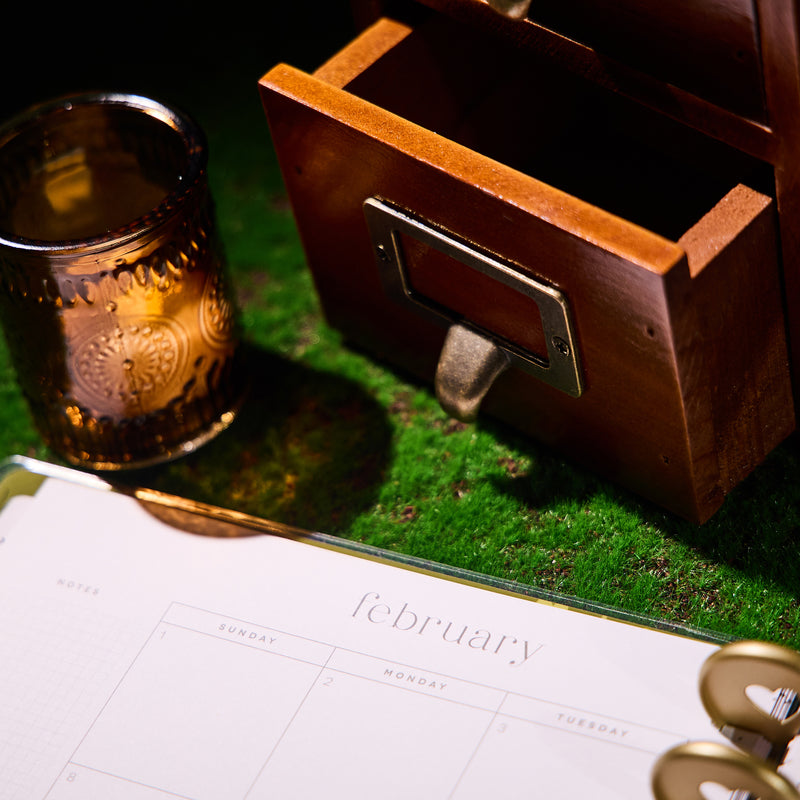 2035 Herbarium Customizable Planner - Classic Horizontal Layout - 12 Months