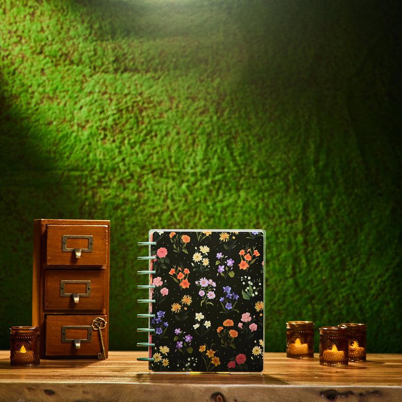 2028 Noir Garden Customizable Planner - Classic Horizontal Layout - 12 Month