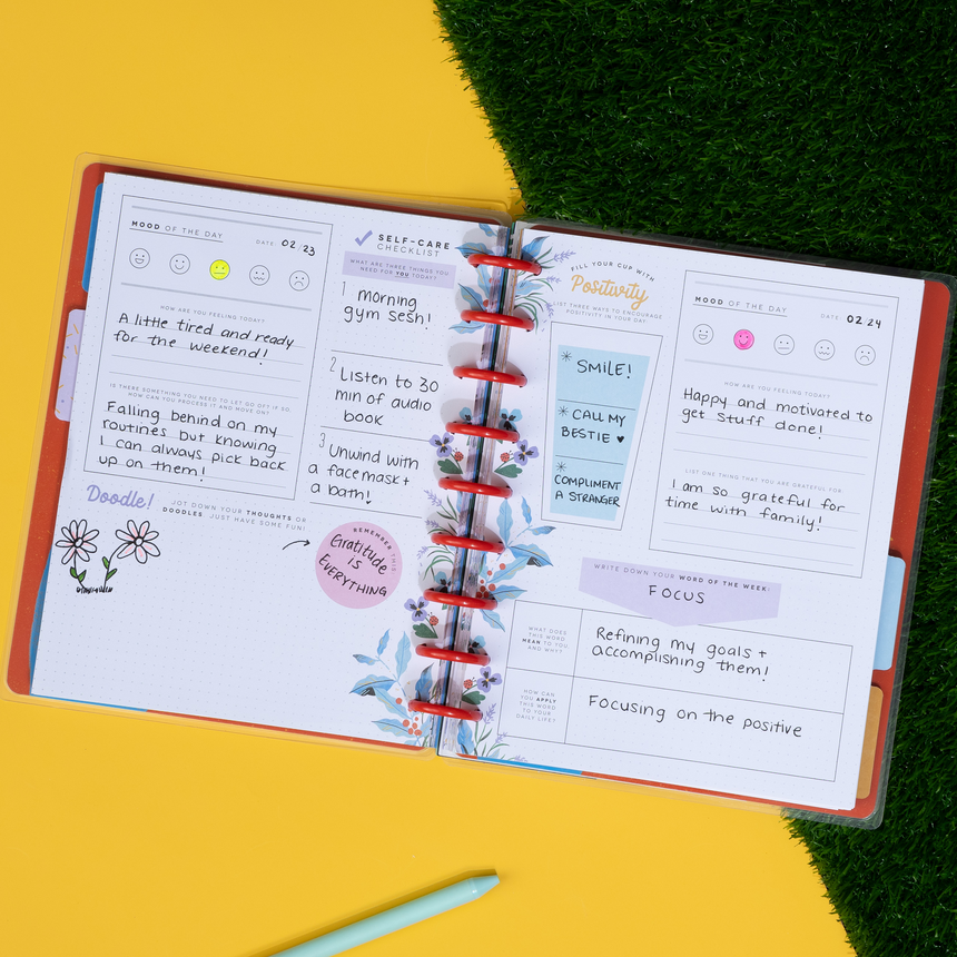 Bug Robbins x Happy Planner Blooming With Pride - Classic Guided Journ