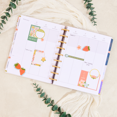 2024 Spring Market Happy Planner - Classic Lined Vertical Layout - 18 Months