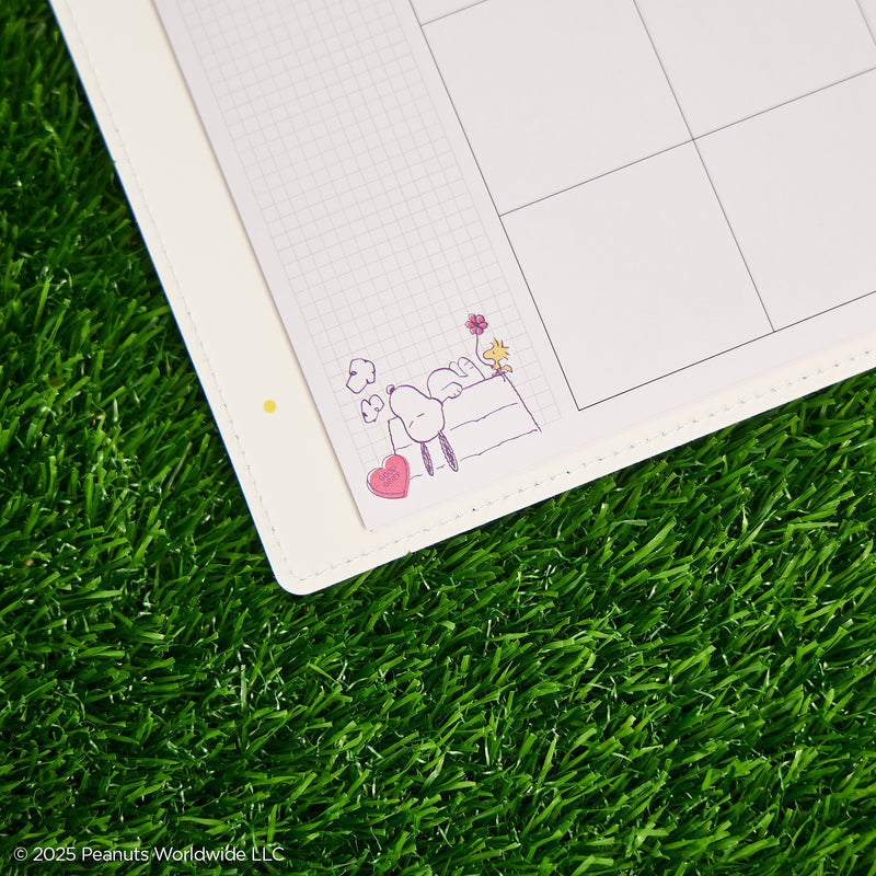 PEANUTS™ - Celebrate the Seasons - Be Happy Box