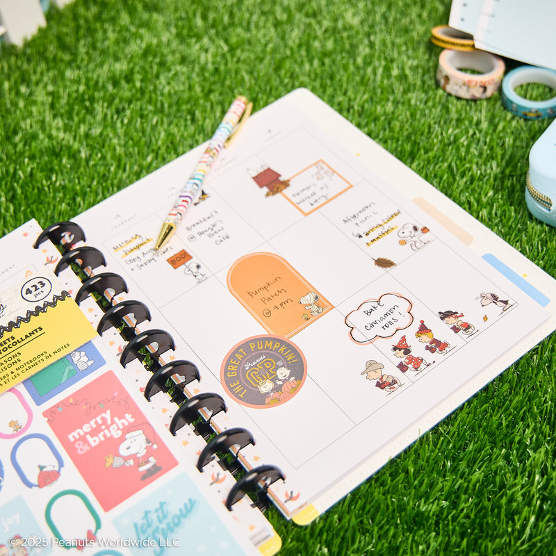 PEANUTS™ - Celebrate the Seasons - Be Happy Box