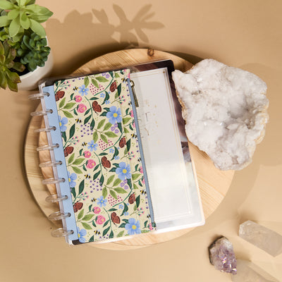 Buzzy Garden - Snap In Classic Card Holder Wallet