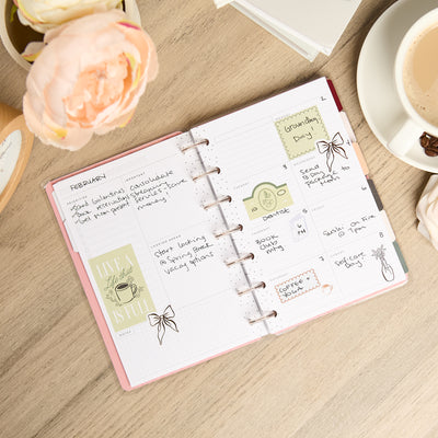 Undated Café Coquette Customizable Planner - Mini Dashboard Layout - 12 Months