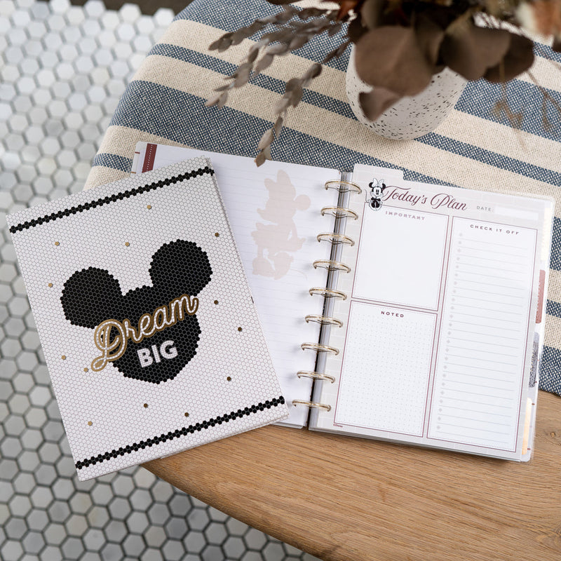 Disney© Mickey Mouse & Minnie Mouse Farmhouse Classic Planner Companion
